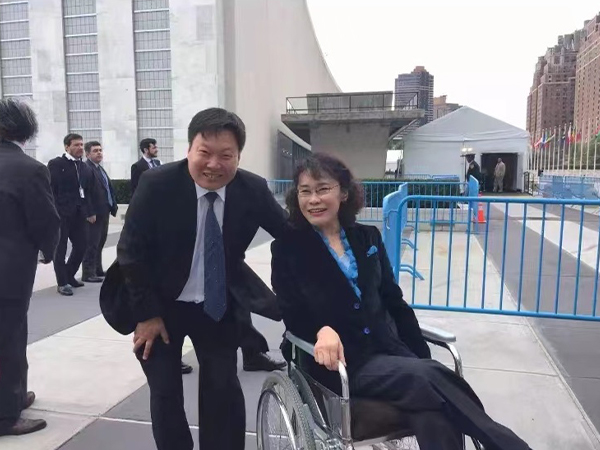 AG�콢�� (�й���½) Apple Store